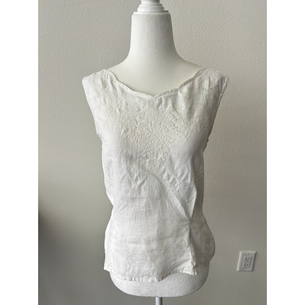 Shelli Segal Embroidered Linen Button Top 90s Parisian Chic Luxury Cottagecore